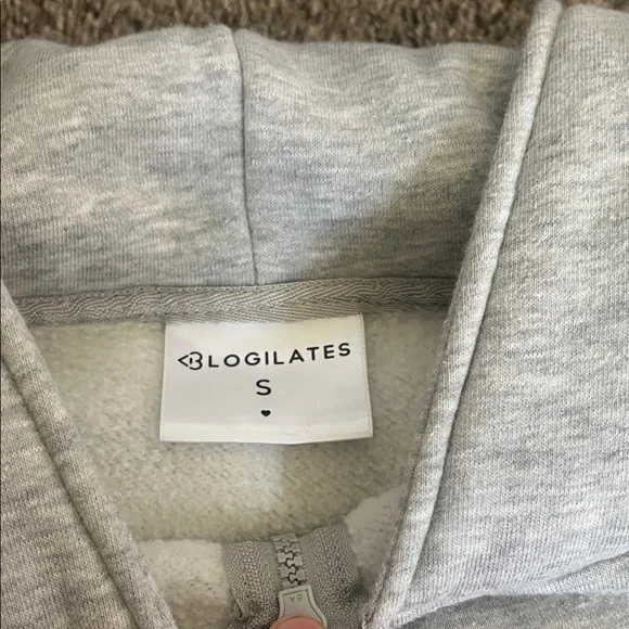Women's Marshmallow Gray Zip-Up Hoodie - Picture 5 of 5